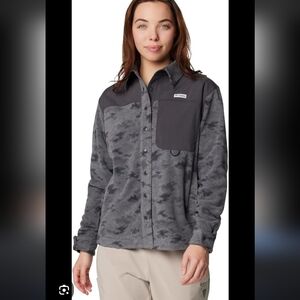 Columbia Women's Jacket  Camouflage Utility Gray  size L